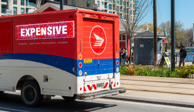 Image of Canada Post truck